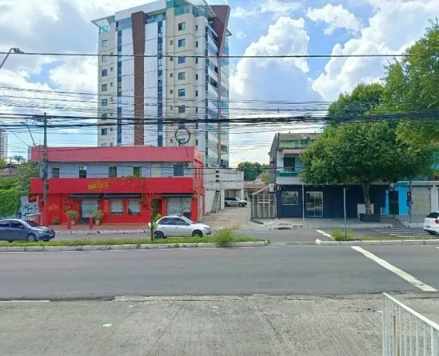 Manaus imóveis - Av. Jornalista Humberto Calderaro Filho, 955 - Adrianópolis