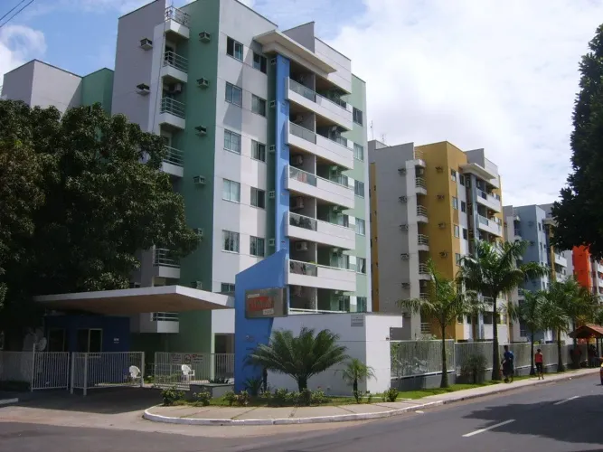 Parque 10: 03 quartos 100m² semi mobiliado Miami Beach