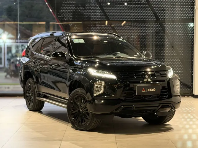 Mitsubishi Pajero Sport Legend Black 2.4 4X4 (die) Aut. 2025