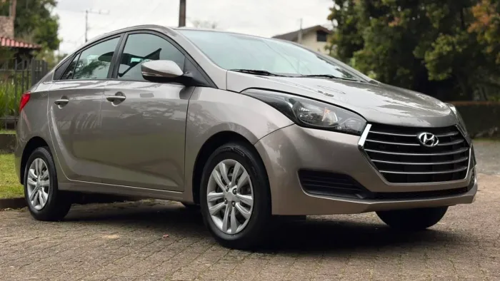 Hyundai HB20S C.style/c.plus1.6 Flex 16V Aut. 4P 2016