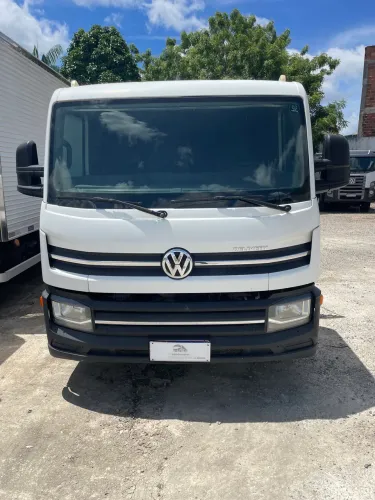 Caminhão VW 4.150 carroceria.
