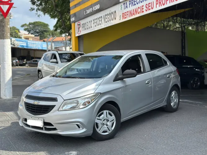 Chevrolet Onix JOY Hatch 1.0 8V Flex Mec. 4P 2017