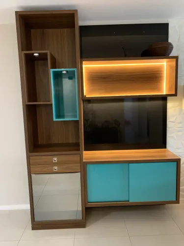 Móvel planejado de bar/home theater