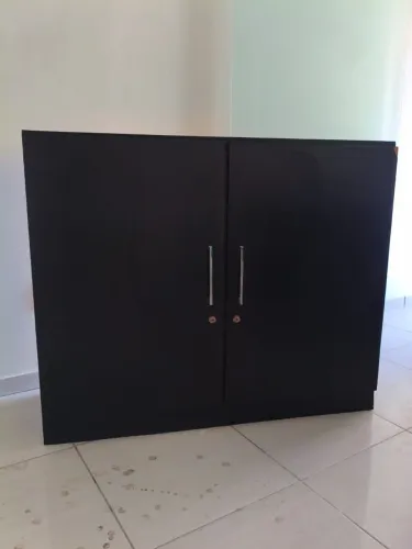 Armário de escritório 2 portas 