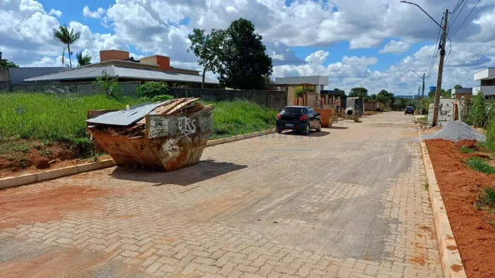 Lote em condomínio, 690 m², excelente localização Estância Quintas da Alvorada, Jardim Bo