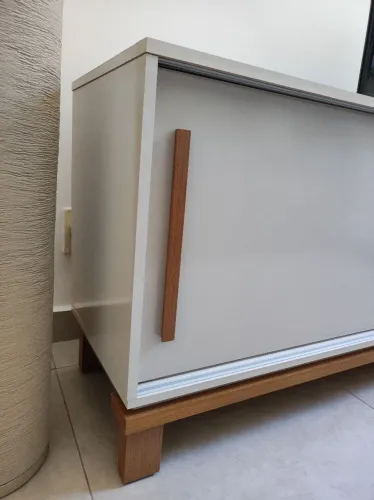 Rack para TV de 1,80m