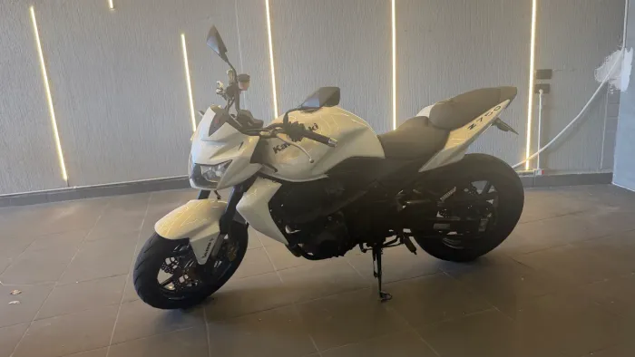 Kawasaki Z750