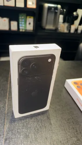 iPhone 18 pro max 512gb
