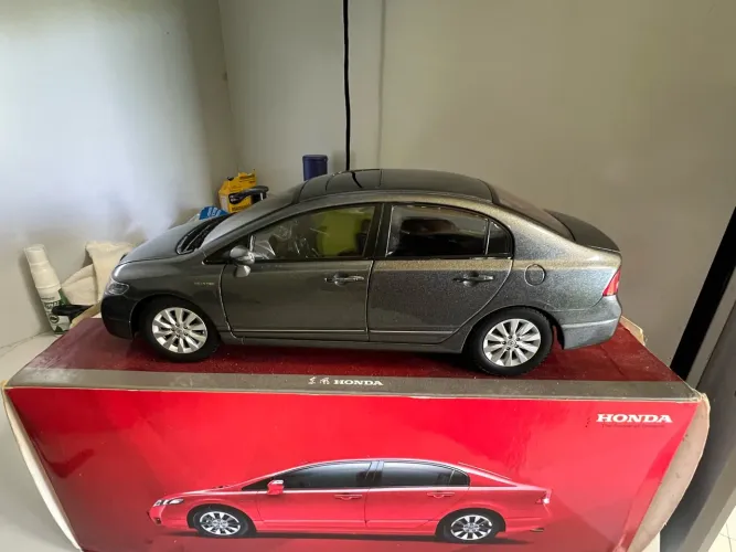 Miniatura Honda civic 1/18
