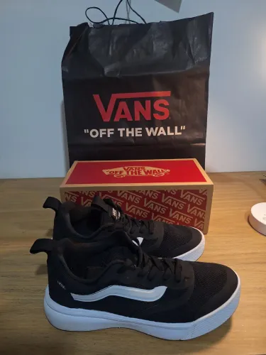 Tênis Vans Ultrarange