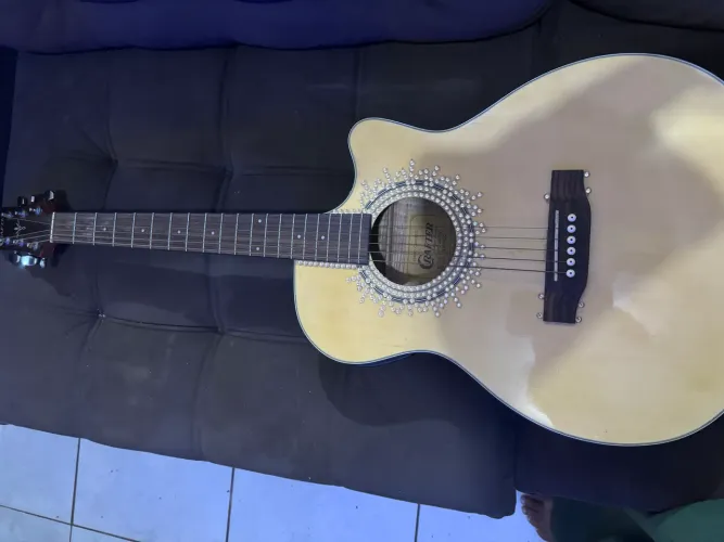 Vendo violão crafter modelo HTC-24EQ/NT. Elétrico