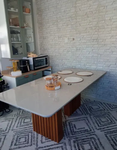 Mesa de jantar (6 ou 8 lugares )