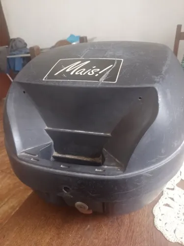 Baú era usado na fazer 250 sem base 