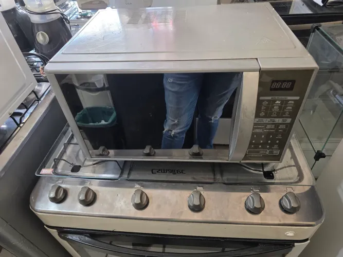 Microondas lg funcionando perfeitamente