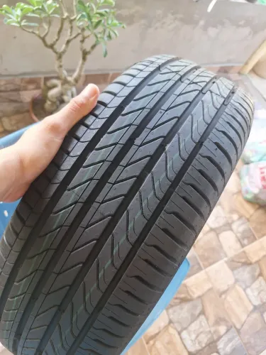 PNEU CONTINENTAL NOVO 