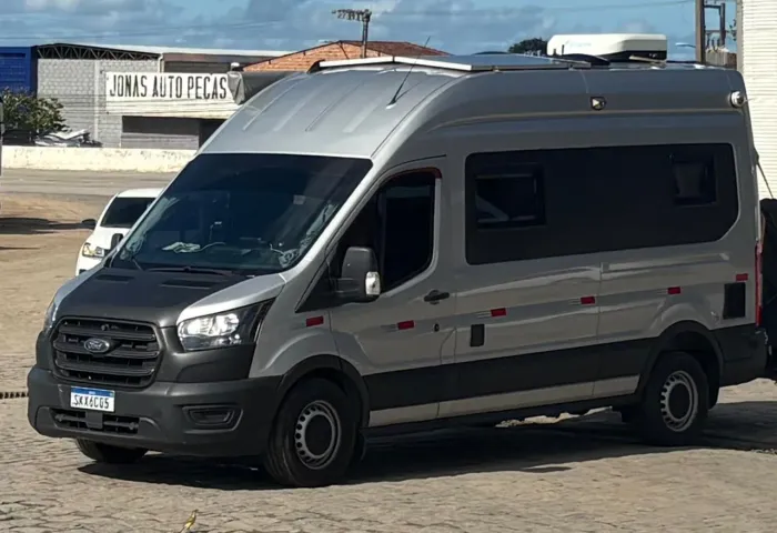 Ford Transit Furgão 2.0 Longo Turbo Diesel 2023
