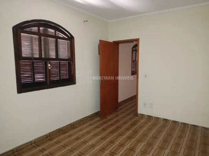 Casa para Locação 80m² 2 Dormitórios no Olímpico