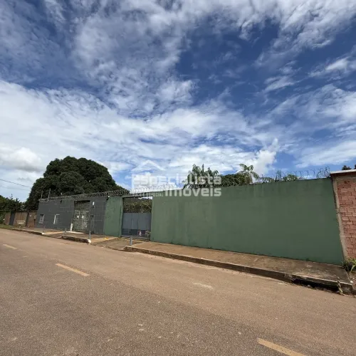 TERRNO DE 1200m2 a VENDA PERTO DO SKAT PARK