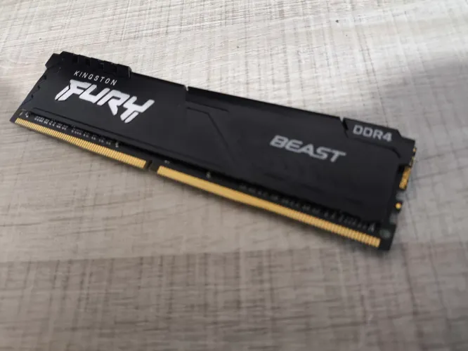 DDR4 8GB Kingston Fury Beast 2666MHz