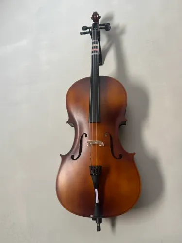 Vendo Violoncelo para criança tamanho 1/2