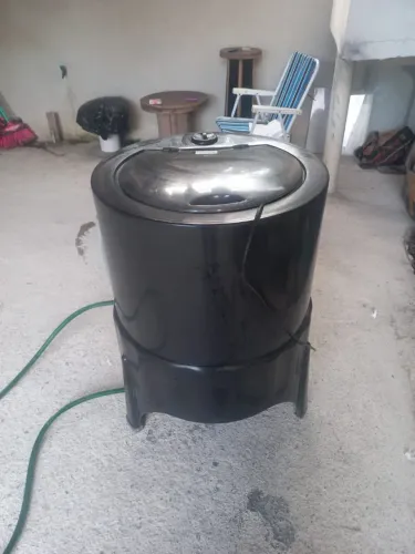 Tanquinho de lavar roupa