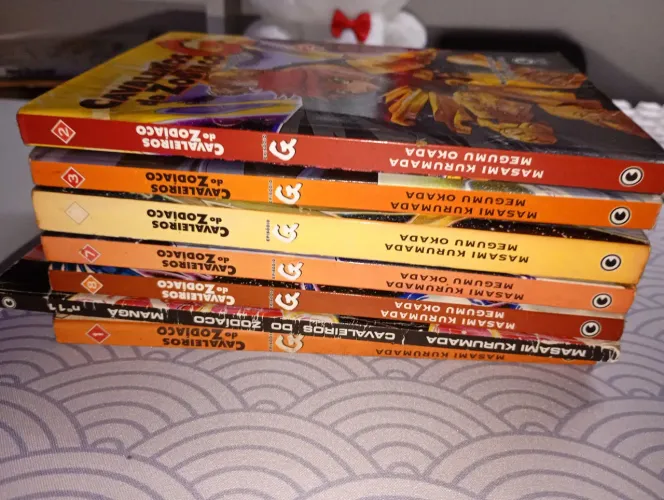 Mangá cavaleiros do zodíaco ler descrição