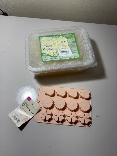 Base glicerina vegetal e molde para sabonete - novo