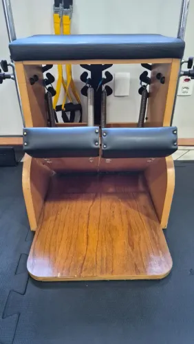 Aparelho de Pilates Chair