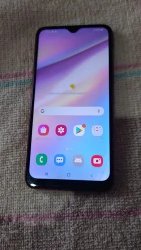 Celular Samsung Galaxy A10s Usado.