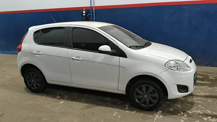 Fiat Palio Attractive 1.0 EVO Fire Flex 8V 5P 2014