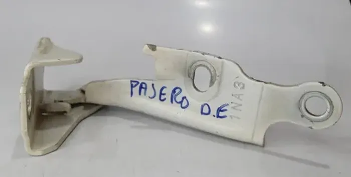 Dobradiça Braço Capô Esquerdo Pajero Full 2008-2014