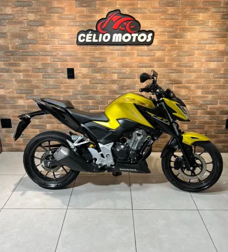 CB 300 TWISTER DOURADA 2024/2024
