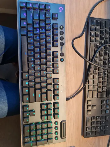 Teclado G815 