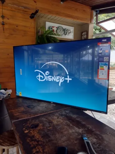 Tv Smart AOC tela infinita nova na caixa