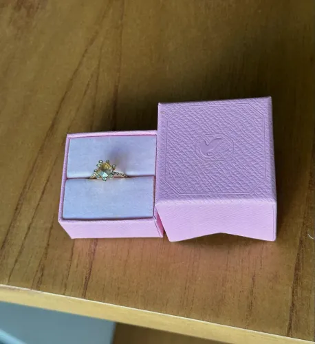 Anel swarovski oliver banhado a ouro com cristais