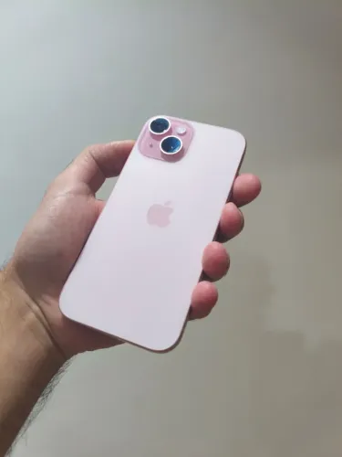 Iphone 15 Rosa 128GB 85% e Carregador