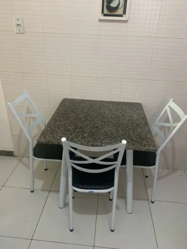 Mesa de mármore