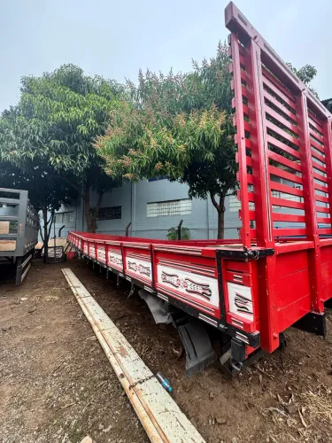 CARROCERIA REFORMADA 8.3m