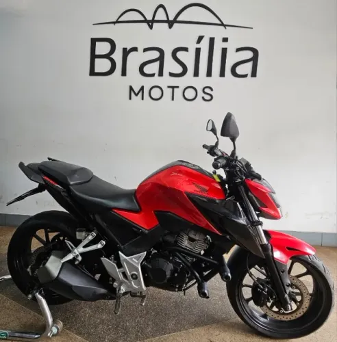 HONDA CB 300F