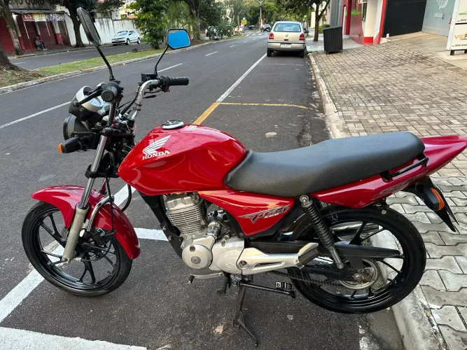 VENDO CG 150 ESD ANO 2008