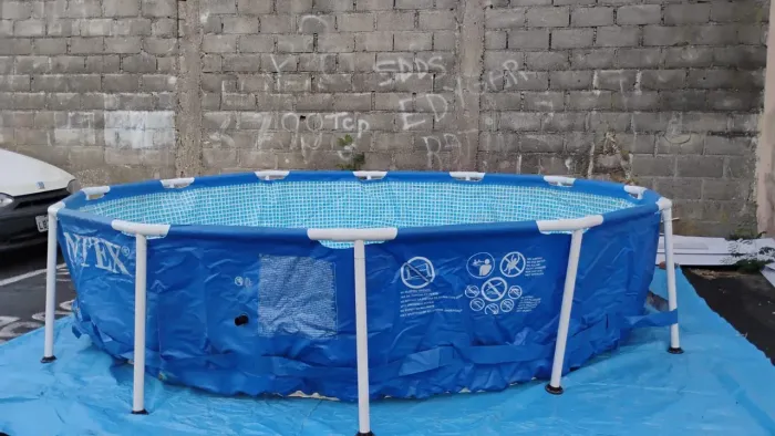 Piscina estrutural 6.503Litros azul Intex
