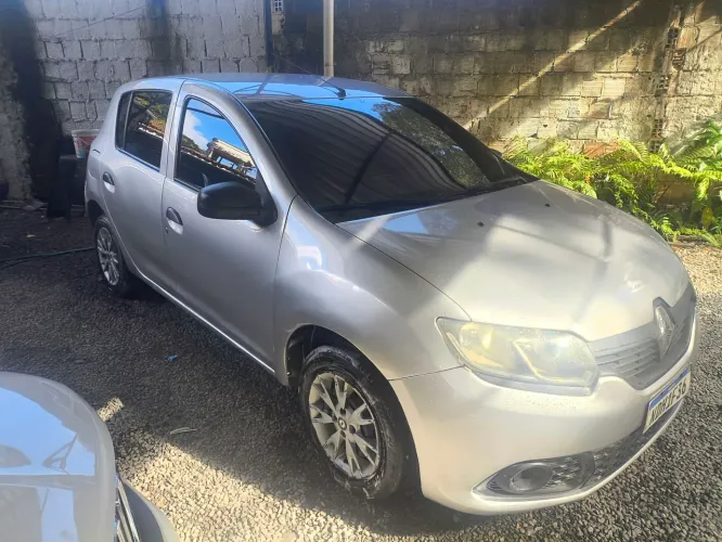 Renault Sandero Authentique Hi-power 1.0 16V 5P 2015