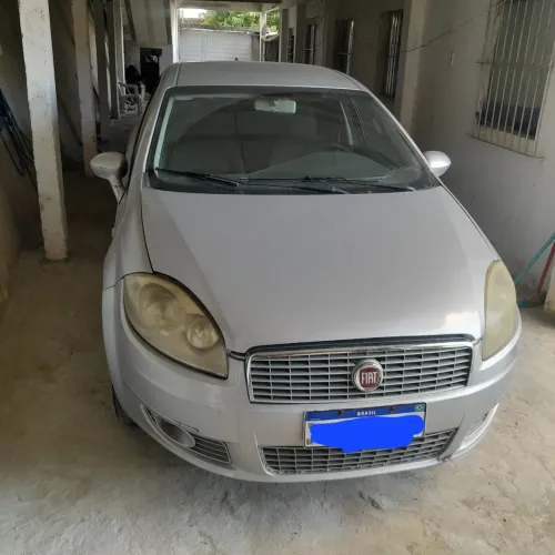 Fiat Linea Essence Dualogic 1.8 Flex 16V 4P 2013