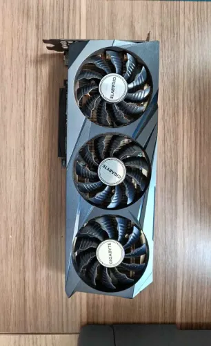Rtx 3070 8gb Gigabyte triple fan