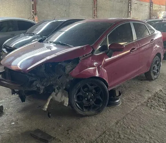 Sucata De Ford New Fiesta 2012