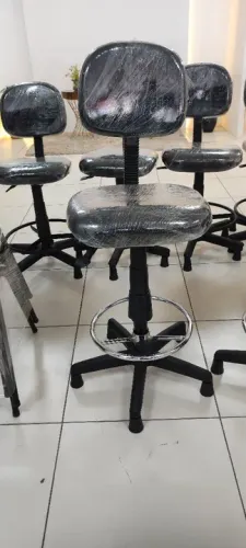 Cadeiras Perfeitas P/ seu trabalho  ( CONSULTEM OS VALORES )