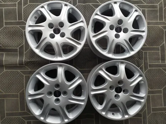 Rodas aro 15 maré 