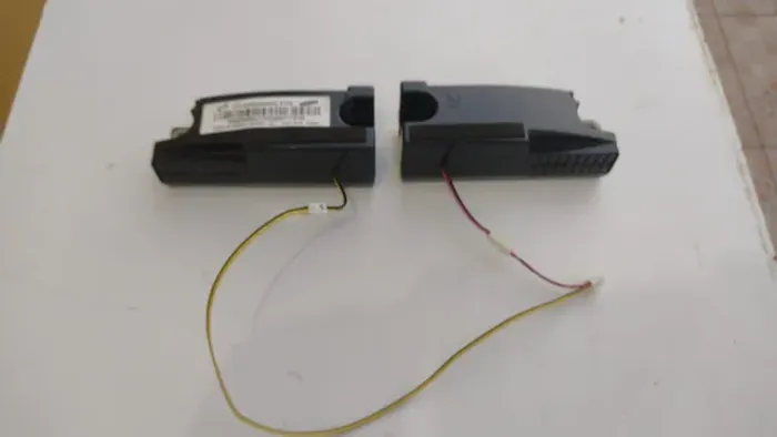Par de auto-falantes TV Samsung