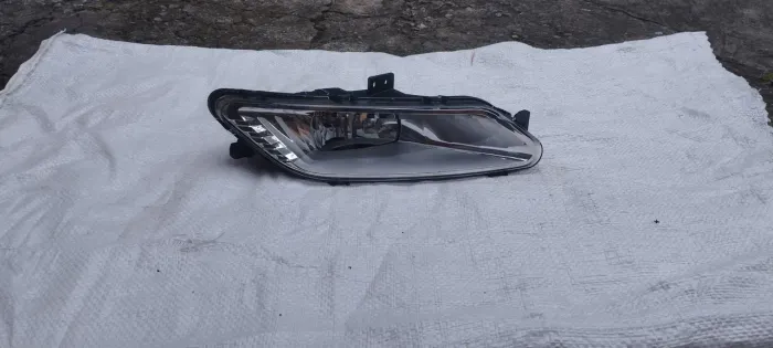 Farol milha esquerdo fusion 2018 2021 sem LED original novo