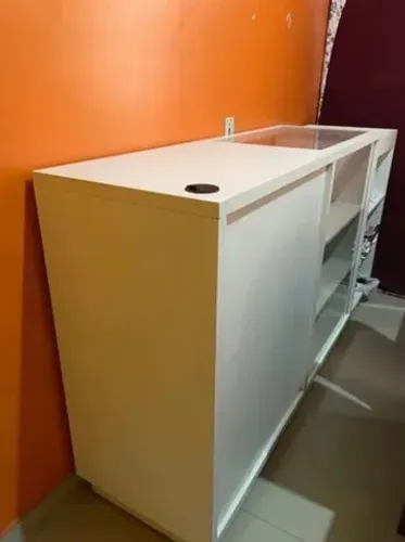 Balcão para loja, farmácia, papelaria e etc?